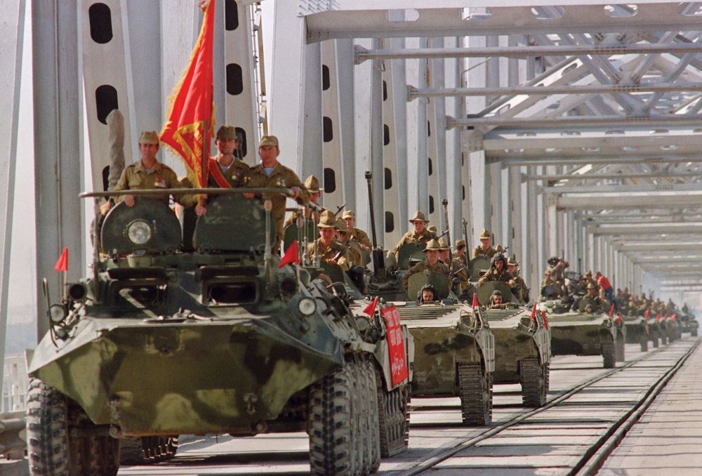 25 лет