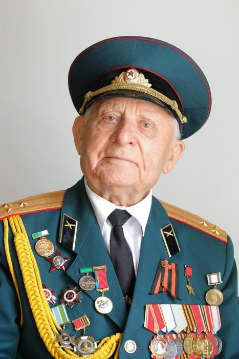 Поздравляем Бакурова Дмитрия Алексеевича с Днем Рождения!