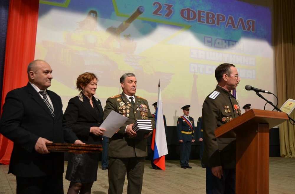 Поздравление орденоносных бригад