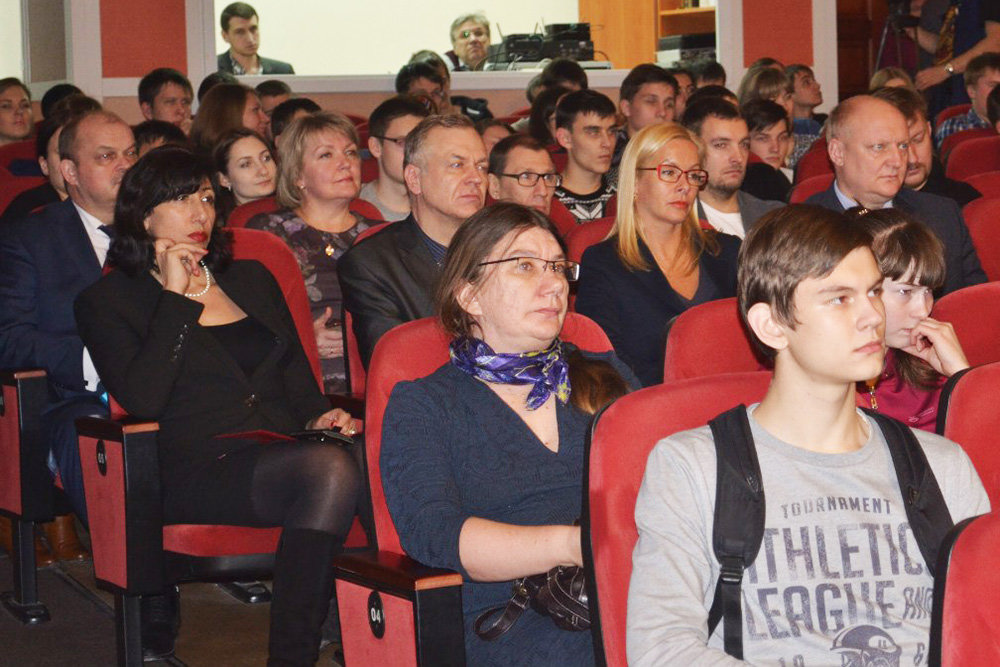 Новосибирск. Городской урок мужества 2 февраля 2016 г.