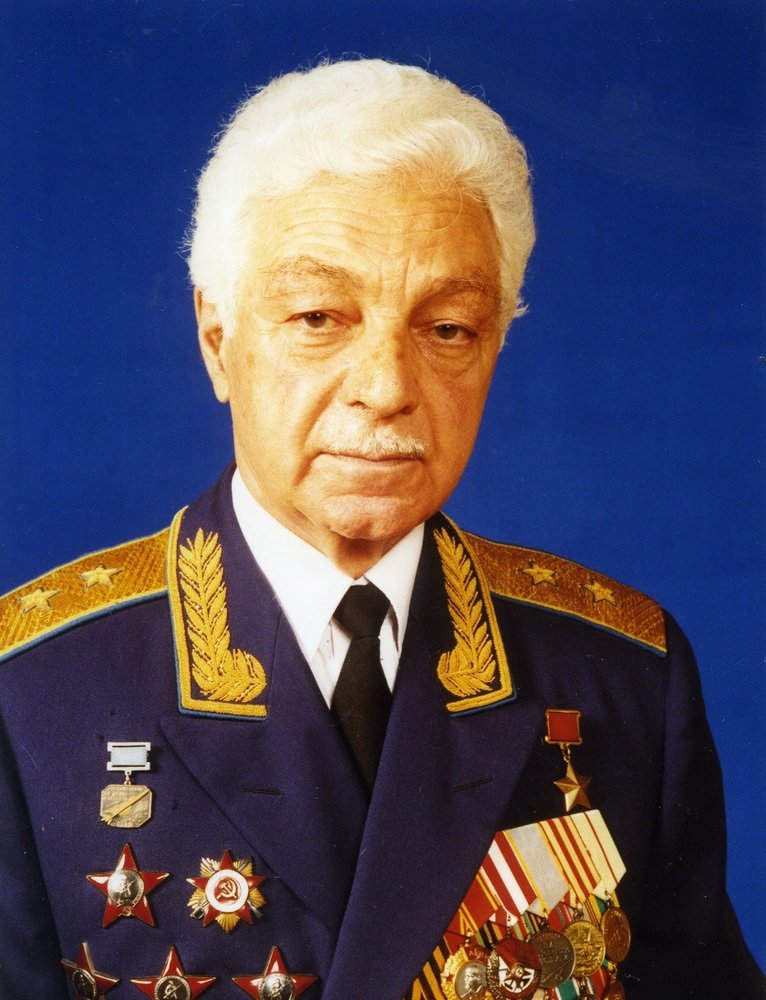 Жизнь, посвященная небу