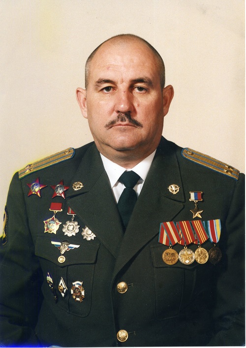 Поздравляем ГОЛУБЯТНИКОВА Святослава Николаевича с Юбилеем!