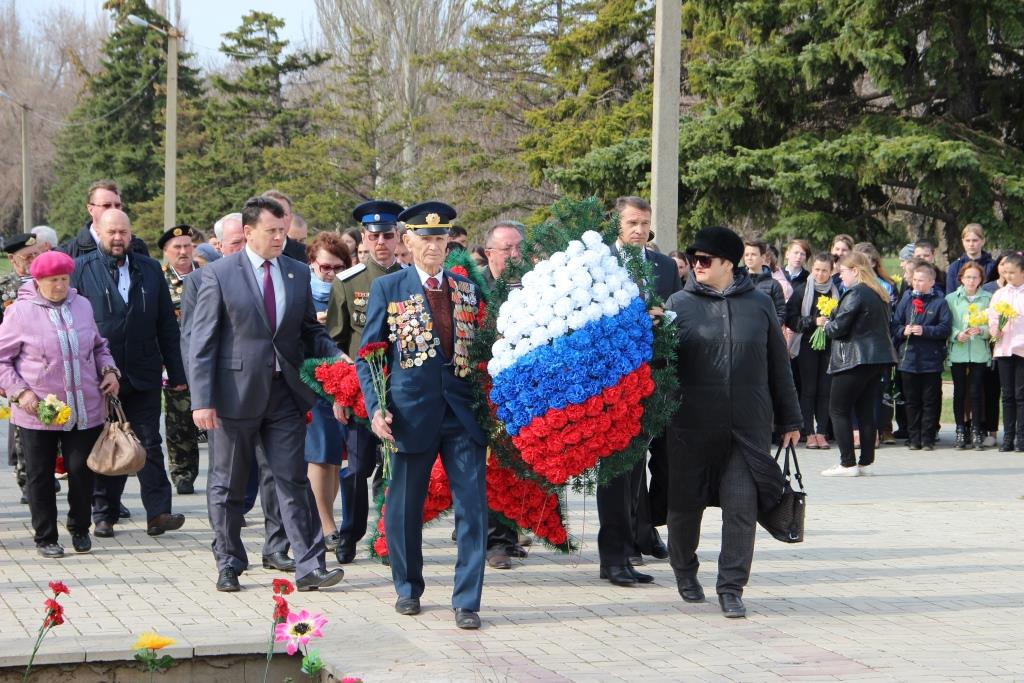 Армянск встретил с побратимами 75-ю годовщину освобождения от фашистских захватчиков