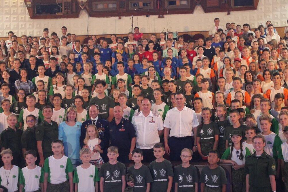 Юные правозащитники встретились с Героями