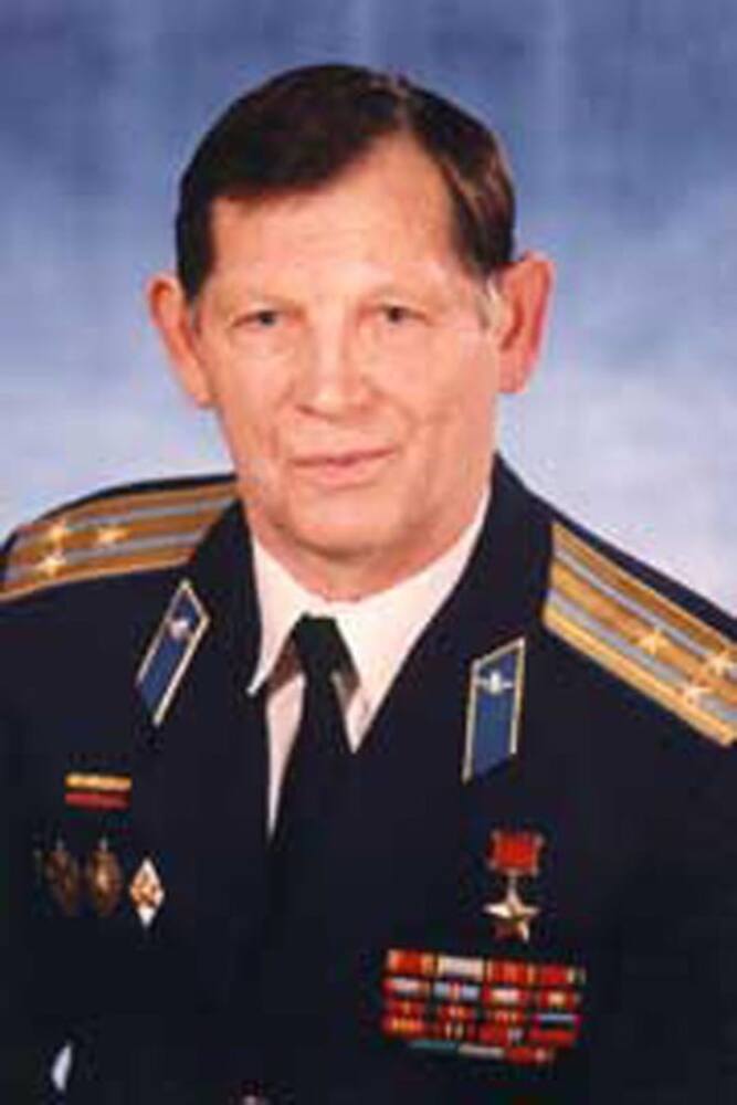 Поздравляем Героя Советского Союза Белюженко Виталия Степановича с Днем Рождения!