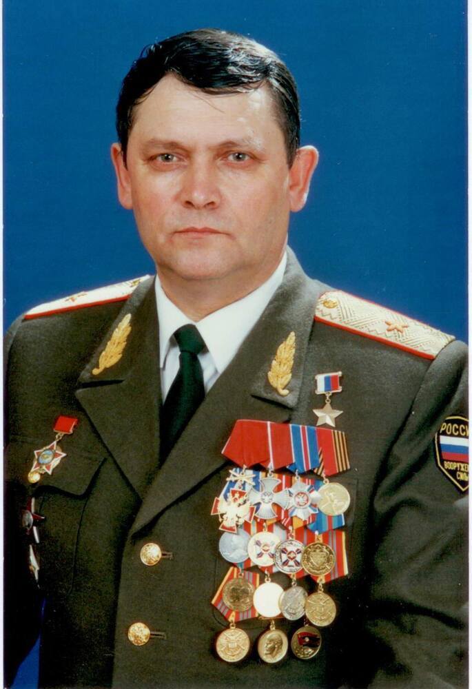 Поздравляем Героя Российской Федерации Александра Алексеевича Красникова с Днем Рождения!