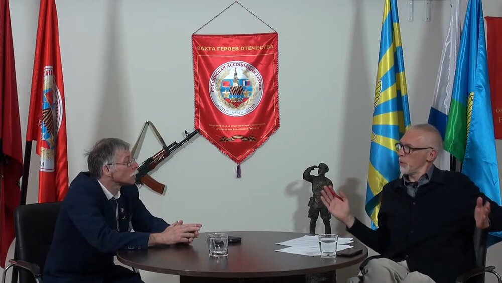 Прямая трансляция онлайн встречи с Героем Российской Федерации Е.С.Черняевым