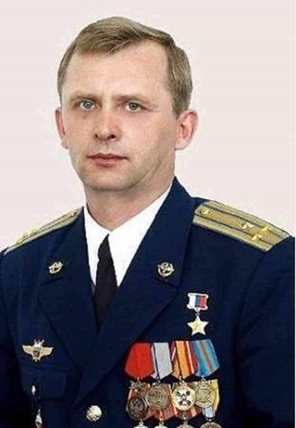 Поздравляем Героя Российской Федерации Жукова Александра Петровича с Днем рождения!
