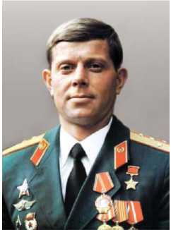 Поздравляем Героя Советского Союза Сергея Николаевича Гущина с Днем Рождения!
