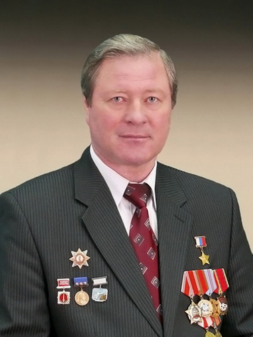 Поздравляем Героя Российской Федерации Рахманова Владимира Ивановича с Днем рождения!